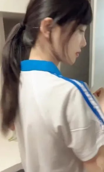 【91晚晚学生制服新作绝了长腿美少女口出白浆清纯诱惑完美结合】晚晚又在91圈放炸弹了这位极品长腿美少女最新的学生制服作品刚流出吃瓜群就炸了锅清纯脸蛋配制服#福利姬 #口交 #反差 #萝莉 #巨乳【91晚晚学生制服新作绝了长腿美少女口出白浆清纯诱惑完美结合】晚晚又在91圈放炸弹了这位极品长腿美少女最新的学生制服作品刚流出吃瓜群就炸了锅清纯脸蛋配制服#福利姬 #口交 #反差 #萝莉 #巨乳
